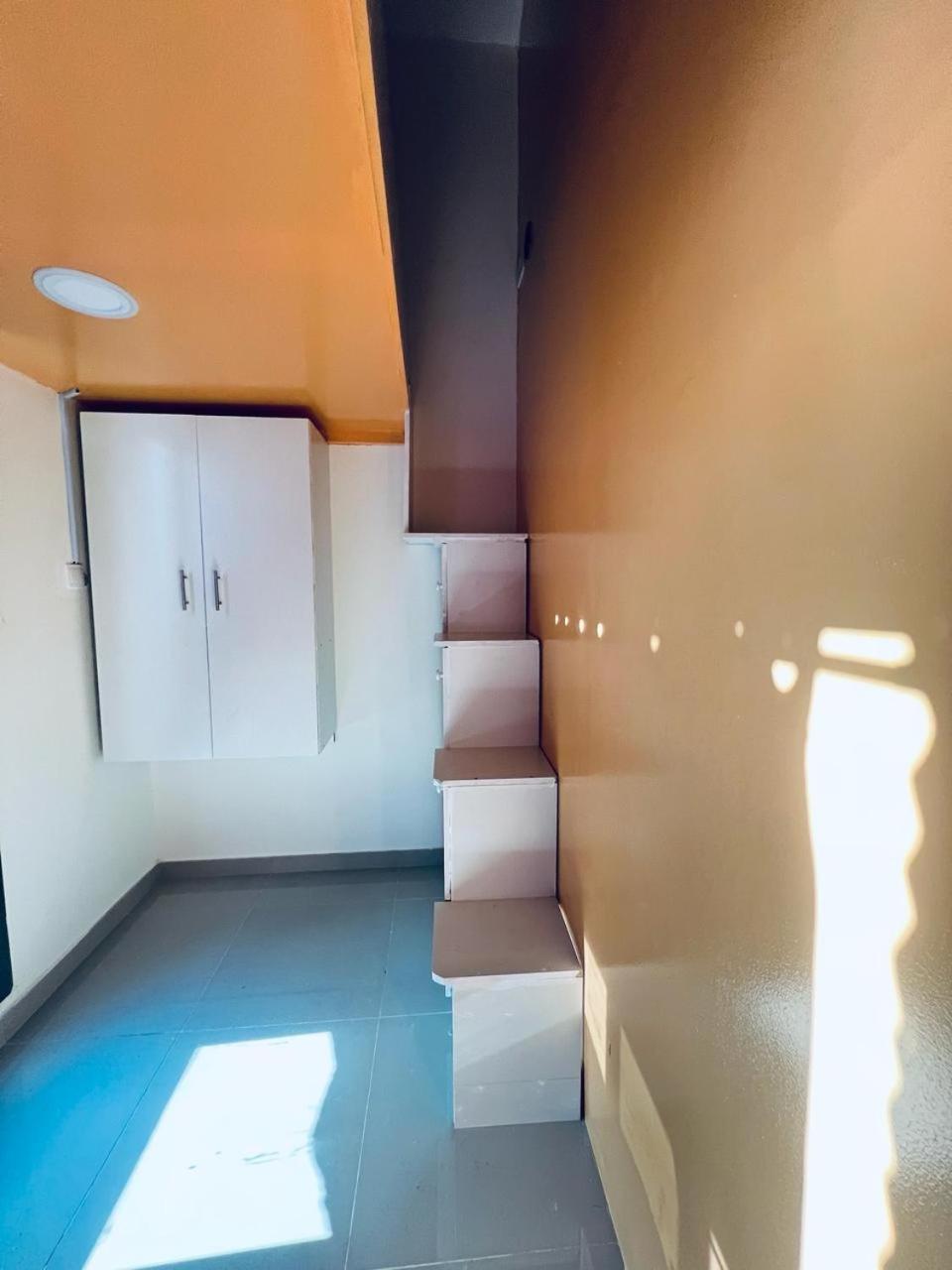 Ferienwohnung Moon Backpackers Burjman Exit 2, Family Partitions, Loft Partitions, Dubai Exterior foto